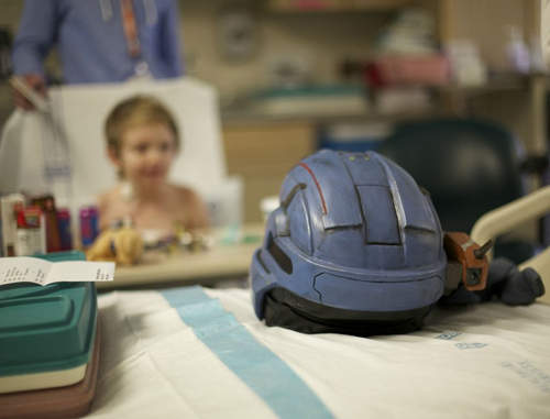 小小勇敢斯巴達戰士 HALO製作團隊送五歲病童粉絲的感動驚喜 小小勇敢斯巴達戰士 HALO製作團隊送五歲病童粉絲的感動驚喜