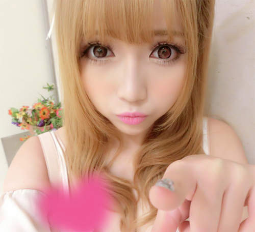 孫亦文_Misa醬　展場內爆乳的美女教官