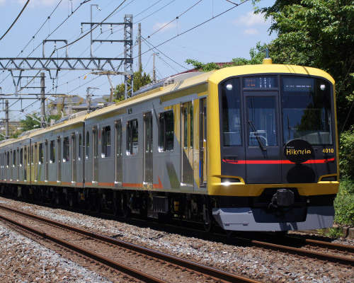 傳說能帶來幸福的電車《Shibuya hikarie號》車廂裡藏的秘密是？