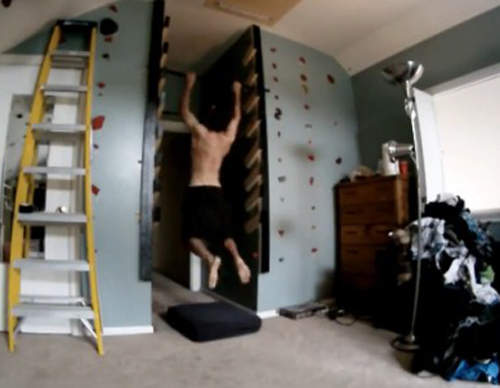 房間裡的極限體能王 國外粉絲打造超強鍛鍊房間 房間裡的極限體能王 國外粉絲打造超強鍛鍊房間