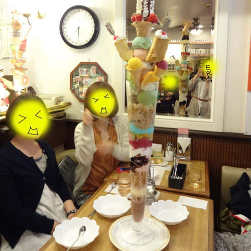 高120cm的《聖代塔》人生還沒抬頭看過聖代說...（盯）