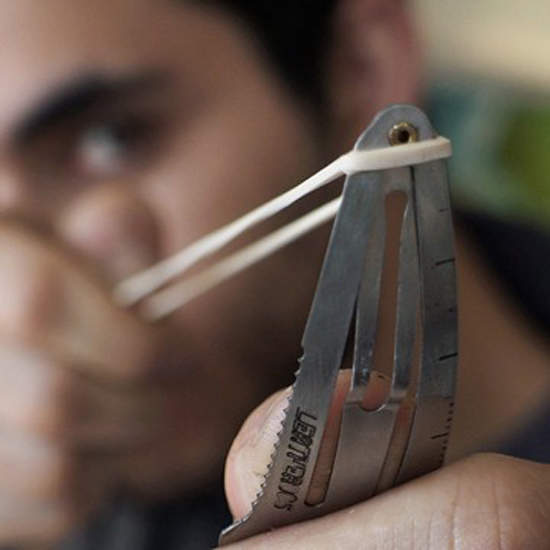 《史上最強髮夾》超萬能髮夾 一根抵過工具箱 《史上最強髮夾》超萬能髮夾 一根抵過工具箱