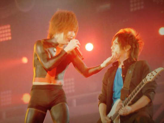 瞬殺絕技《抬下巴》新風潮 整個讓人好害羞啊>////< 瞬殺絕技《抬下巴》新風潮 整個讓人好害羞啊>////<