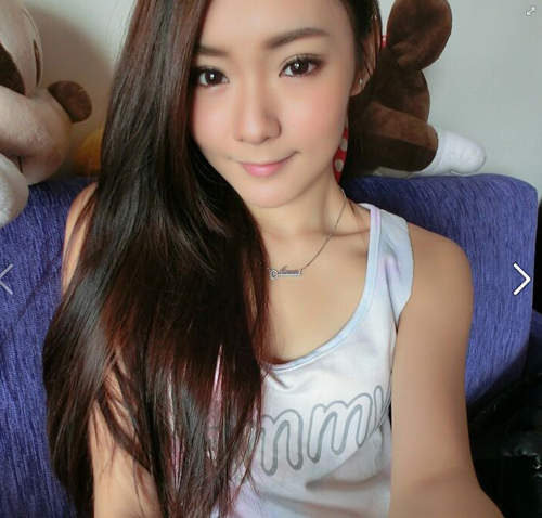 Annie Law 有一付螞蟻腰超好身材的大馬Dancer Annie Law 有一付螞蟻腰超好身材的大馬Dancer