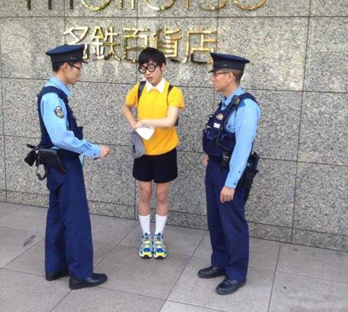 2014《日本Twitter話題照片回顧》大雄要被逮捕了嗎(囧) 2014《日本Twitter話題照片回顧》大雄要被逮捕了嗎(囧)