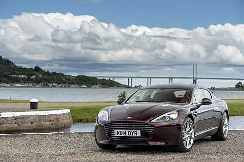 2015年式《Aston Martin Rapide S》揪竟改了哪裡呢? 2015年式《Aston Martin Rapide S》揪竟改了哪裡呢?