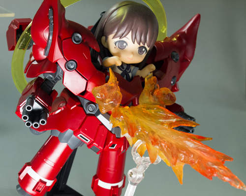 《美少女鋼彈融合進化》只要坐得進去 人人都可以成為紅色彗星? 《美少女鋼彈融合進化》只要坐得進去 人人都可以成為紅色彗星?