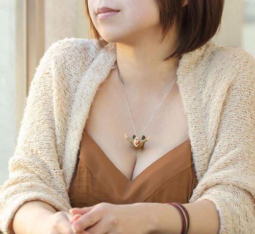 日本雜貨大賞 讓人想發掘雙峰間秘密的乳溝項鍊獲大賞 日本雜貨大賞 讓人想發掘雙峰間秘密的乳溝項鍊獲大賞