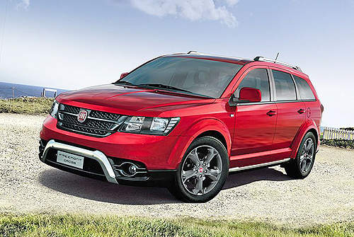 開分身？《Fiat Freemont Cross》跨界新同學日內瓦登場