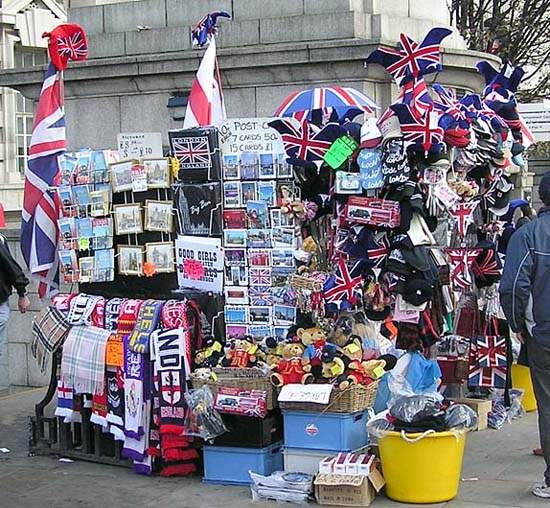 CNN建議《最好不要買的紀念品》這樣沒有東西可以買了怎麼辦(翻桌) CNN建議《最好不要買的紀念品》這樣沒有東西可以買了怎麼辦(翻桌)