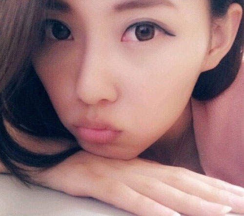 郭珉妏（Queenie）正妹百人斬之超美的大四生美女