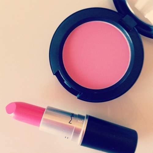 用《口紅自製腮紅》　舊口紅再也不用丟掉啦♪