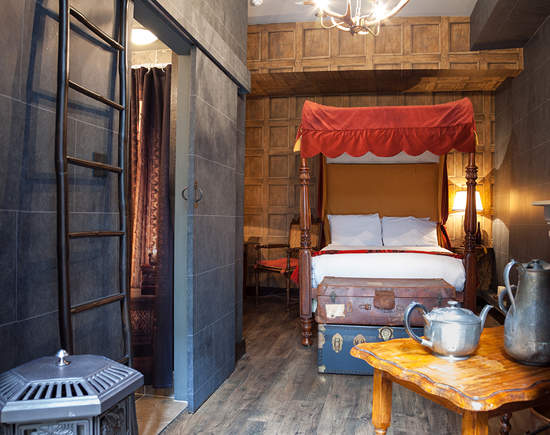 《霍格華茲宿舍旅館》還提供哈利波特景點導覽喔 《霍格華茲宿舍旅館》還提供哈利波特景點導覽喔