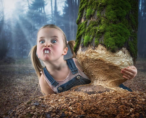 2位爸爸PS女兒的照片　果然是上輩子的情人呀