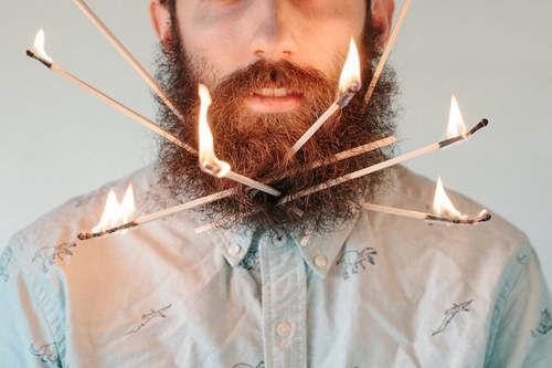 《濃密鬍鬚實驗》根本就是在整自己XD 《濃密鬍鬚實驗》根本就是在整自己XD