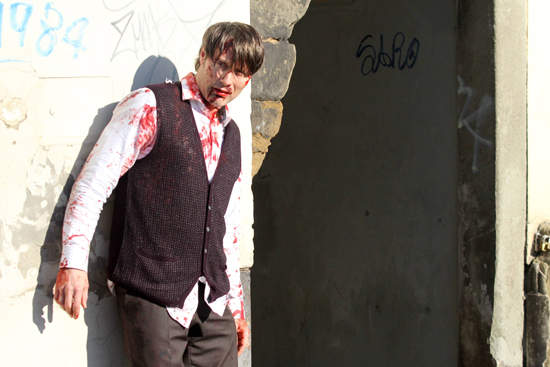 《雙面人魔》第三季片場照 還有哪裡比義大利更適合品嘗美食? 《雙面人魔》第三季片場照 還有哪裡比義大利更適合品嘗美食?