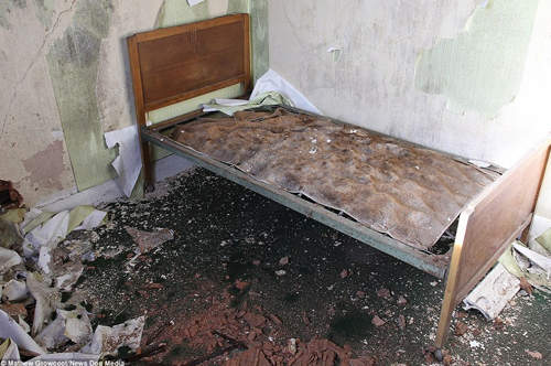 恐怖《廢棄中途之家》神父....不一定都是善良的？