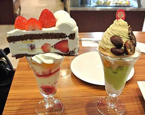 大阪《蛋糕聖代》能一次滿足兩種甜點慾望♥