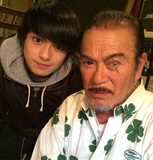 千葉真一的兒子真劍佑　虎父無犬子果然一身霸氣　