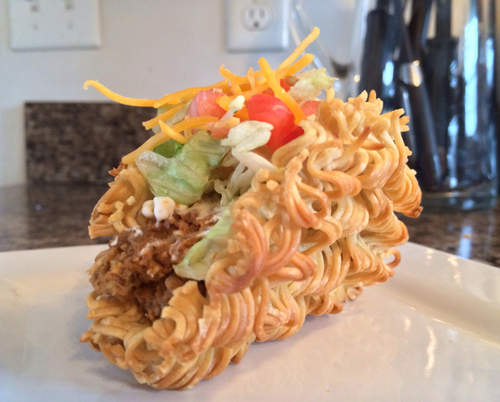 《拉麵變身》除了麵以外 它還可以變成什麼? 《拉麵變身》除了麵以外 它還可以變成什麼?