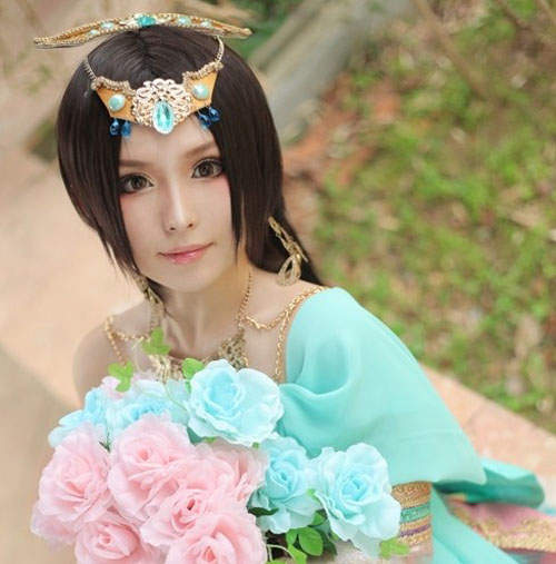 Lita LY　一會兒美眉一會兒美型男看得我頭都暈惹