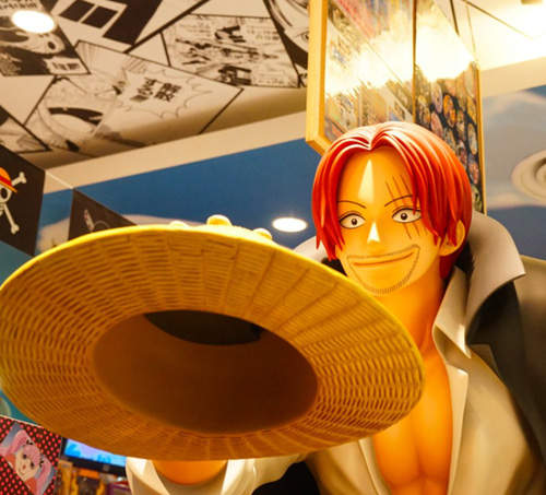 澀谷海賊王專賣店　紅髮傑克立像一整個超感動