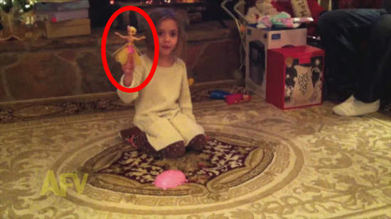 《自己飛走的玩具》啪兔 又是一個一去不復返的悲劇(囧rz)