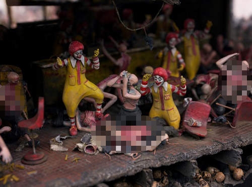 《獵奇麥當勞》麥當勞叔叔變得好恐怖喔ಥ_ಥ 《獵奇麥當勞》麥當勞叔叔變得好恐怖喔ಥ_ಥ