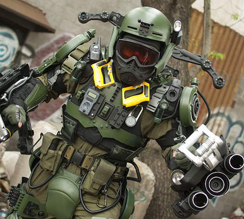 Peter Kokis超屌九種COSPLAY　明日邊界戰鬥兵出現是該打仗了嗎？　