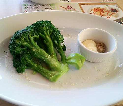 日本餐廳推出超傻眼《花椰菜料理》這絕對不是廚房的問題www 日本餐廳推出超傻眼《花椰菜料理》這絕對不是廚房的問題www