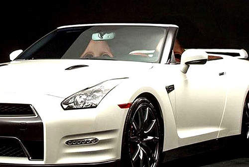 敞篷版《Nissan GT-R》東瀛戰神也可以小露性感？
