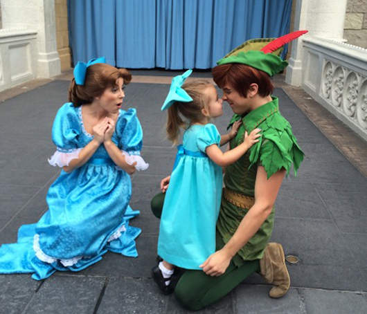 現實版《迪士尼小公主》有超級喜歡迪士尼爸媽結果就是這樣 ̄︶ ̄  現實版《迪士尼小公主》有超級喜歡迪士尼爸媽結果就是這樣 ̄︶ ̄