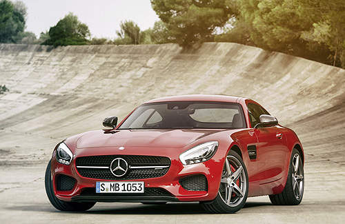 馬力上看510匹《賓士AMG GT》夢幻超跑初登場 馬力上看510匹《賓士AMG GT》夢幻超跑初登場