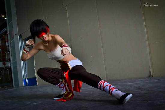 英雄聯盟《李星性轉 Cosplay》這樣的李星太正點了... 英雄聯盟《李星性轉 Cosplay》這樣的李星太正點了...