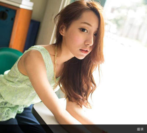 純純 (Treen) 超吸睛的迷人電眼美女〝趴兔〞 純純 (Treen) 超吸睛的迷人電眼美女〝趴兔〞