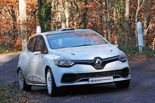 渦輪上身《雷諾Clio RS R5T》準備下場比賽囉 渦輪上身《雷諾Clio RS R5T》準備下場比賽囉