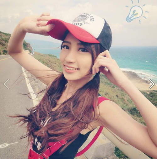 蔡譯心Candice　超長腿正妹穿起球衣就是美