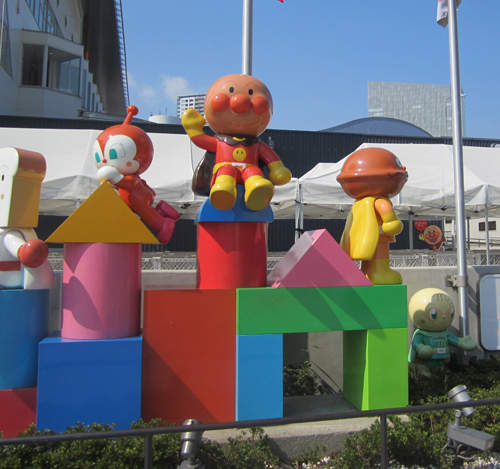 麵包超人博物館 上廁所的時候發現有人跟你一起〝用力〞 麵包超人博物館 上廁所的時候發現有人跟你一起〝用力〞