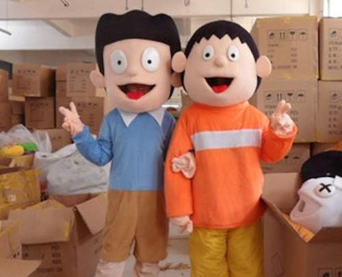 《被亂做的山寨動漫玩偶》拜託要假也裝得像一點嘛www 《被亂做的山寨動漫玩偶》拜託要假也裝得像一點嘛www