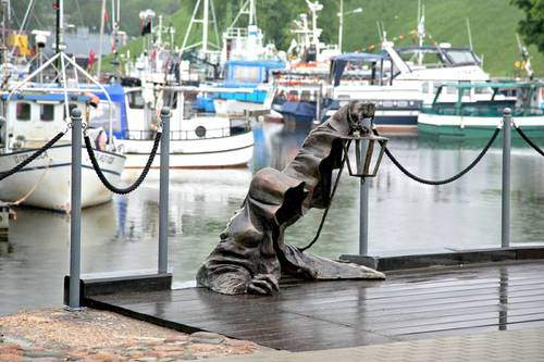 立陶宛《黑色幽靈雕像》半夜靈魂會被吸走嗎？