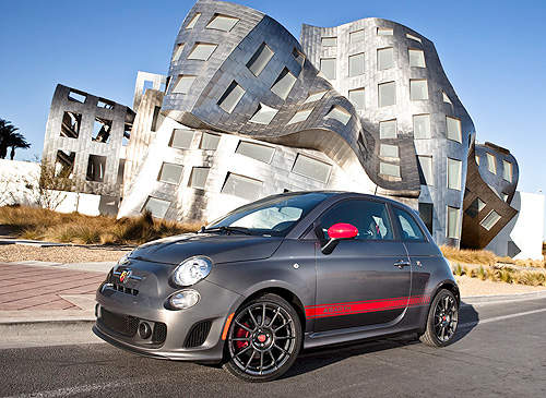 2015年式《Fiat 500》內在進化預告紐約新登場