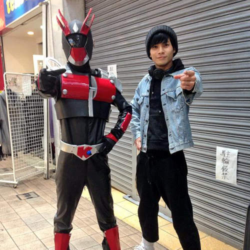 福岡地方英雄《北九州戰士》還隨時都能露出真面目喔ww