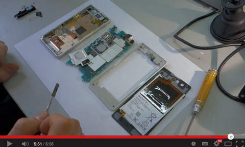 網友Xperia Z1 Compact簡易分屍拆解  新鮮出爐www