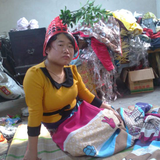 《時尚仙女王守英》 走火入魔的時尚創作 《時尚仙女王守英》 走火入魔的時尚創作