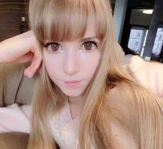 加拿大《大眼正妹Taylor R.》原來是香港魔豆圈潛力股 加拿大《大眼正妹Taylor R.》原來是香港魔豆圈潛力股