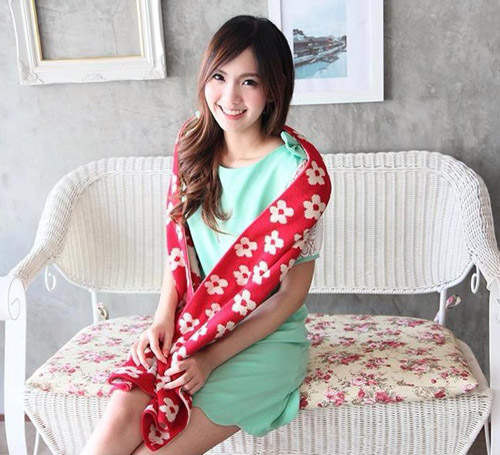 Mhewwy Ngam(Mew)來自泰國的可愛Pocky妹 Mhewwy Ngam(Mew)來自泰國的可愛Pocky妹