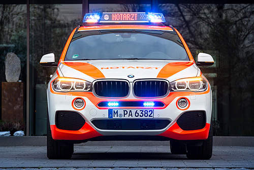 帥氣救援《BMW X5》領軍現身德國行動救護展 帥氣救援《BMW X5》領軍現身德國行動救護展