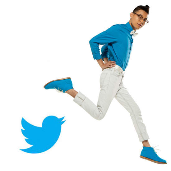 《網站logo概念服裝》穿在身上顏色有點太繽紛了啦ww