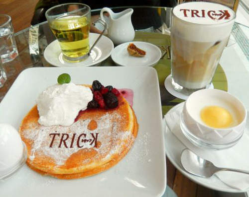 《圈套TRICK》鳥越九郎商店咖啡廳