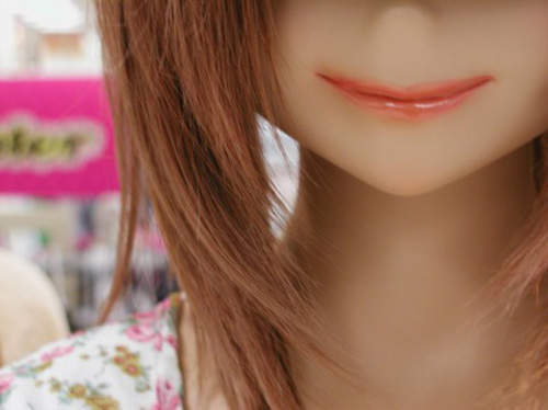 三隻腳的莉佳娃娃 聲音會像鬼魅般纏著你的日本都市傳說 三隻腳的莉佳娃娃 聲音會像鬼魅般纏著你的日本都市傳說